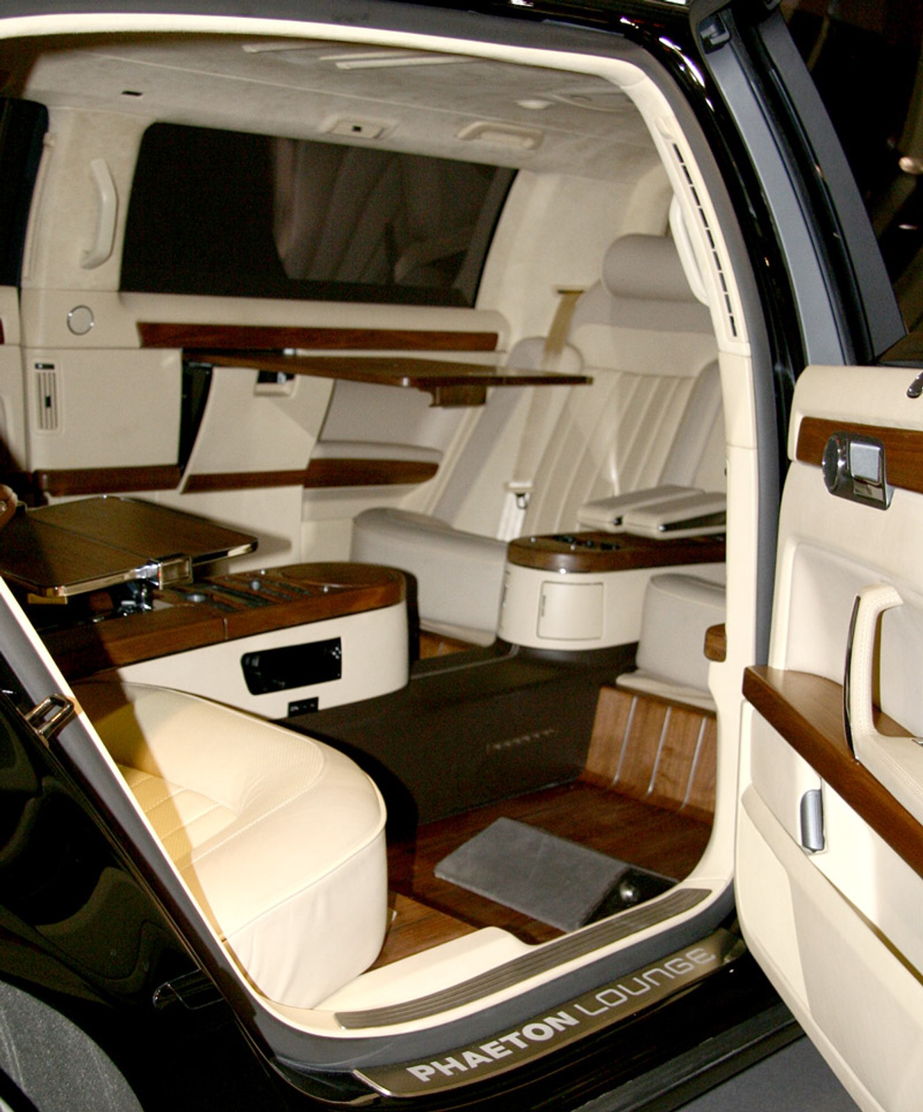 MMOTION 2008: Bitter Vero, KTM X-Bow, Gumpert Apollo i Spyker C8 od czwartku w Pradze