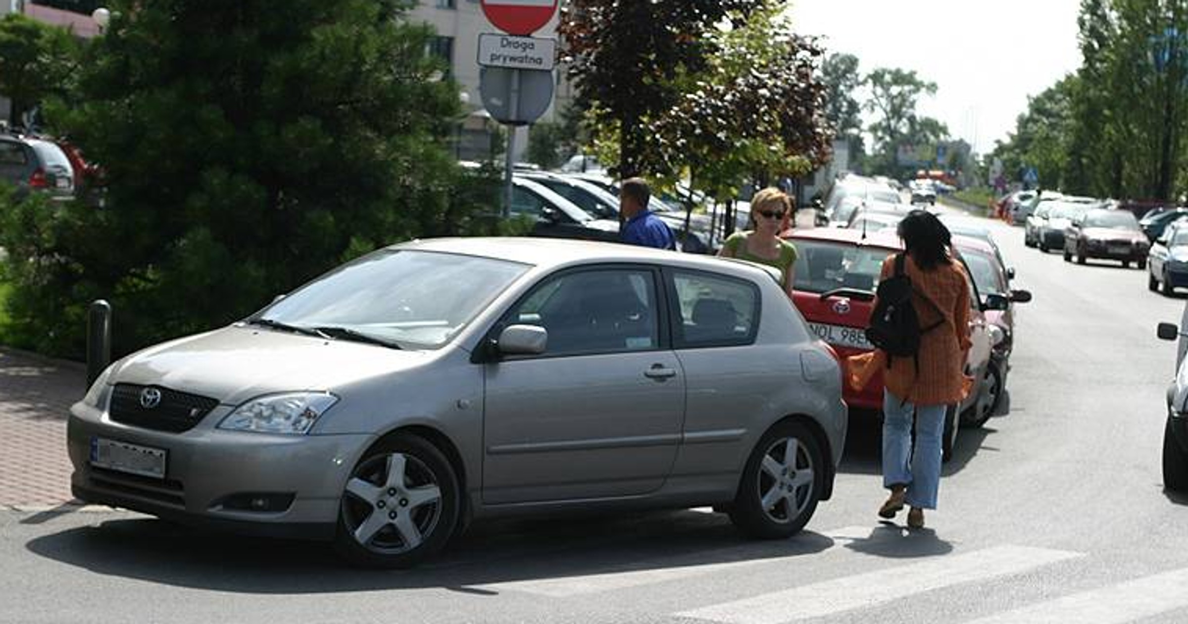 Naukowcy udowodnili, że mężczyźni parkują lepiej od kobiet