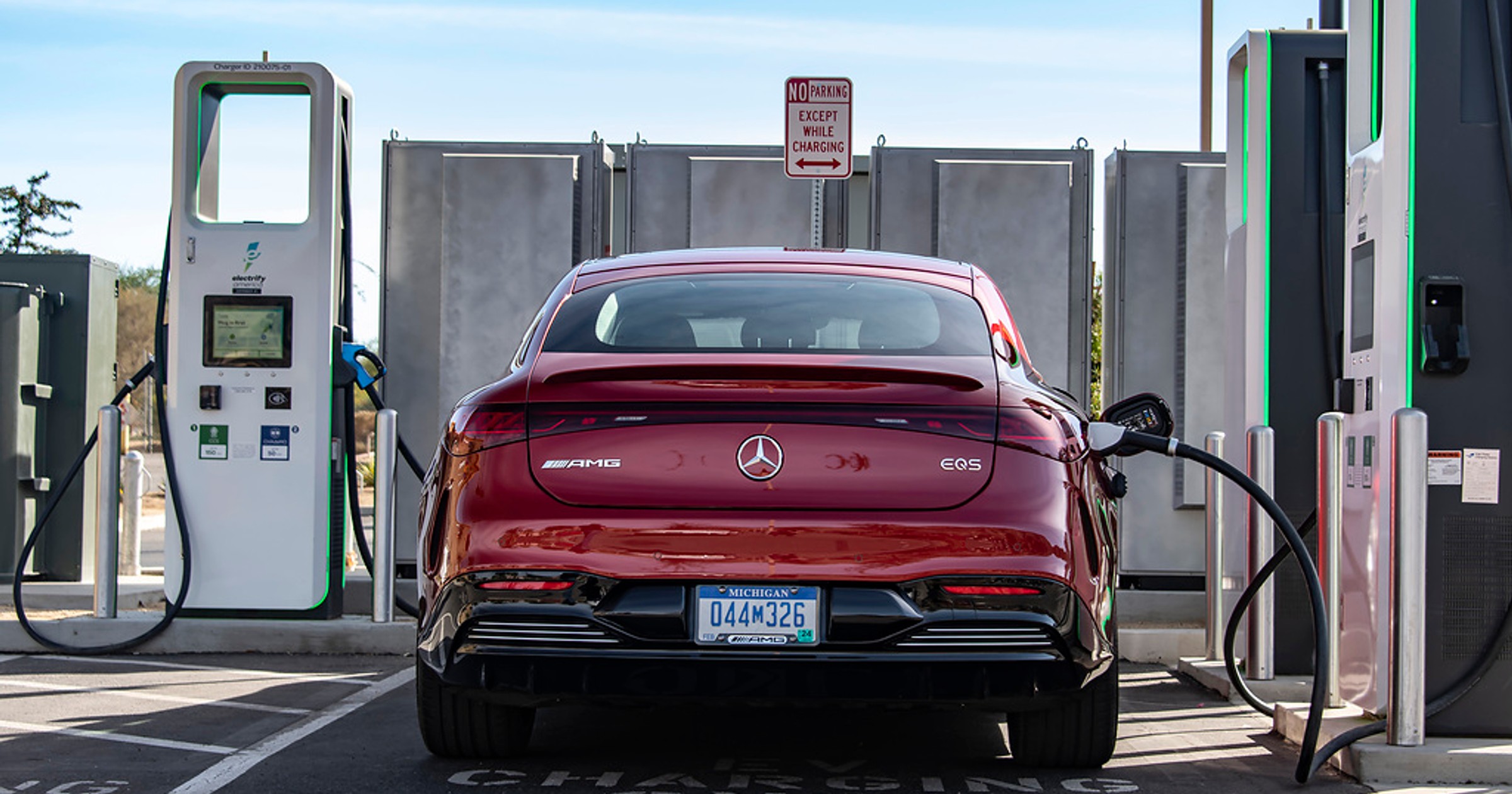 Mercedes-AMG EQS 53 4MATIC+ (2021)