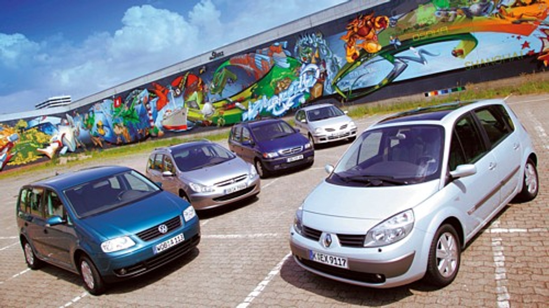 Scénic nowym liderem?