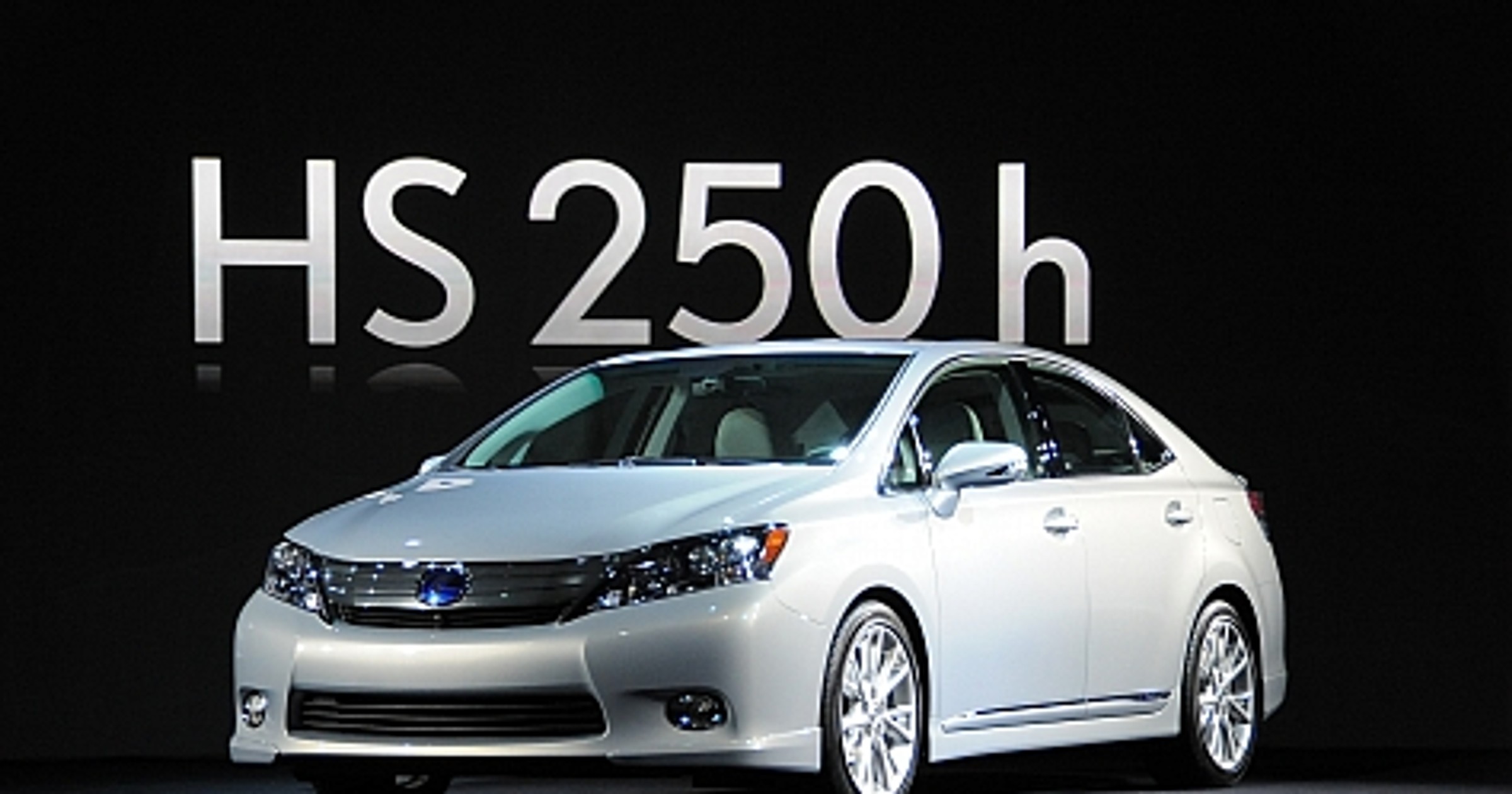 Lexus HS 250H - Oto nadchodzi mistrz oszczędności