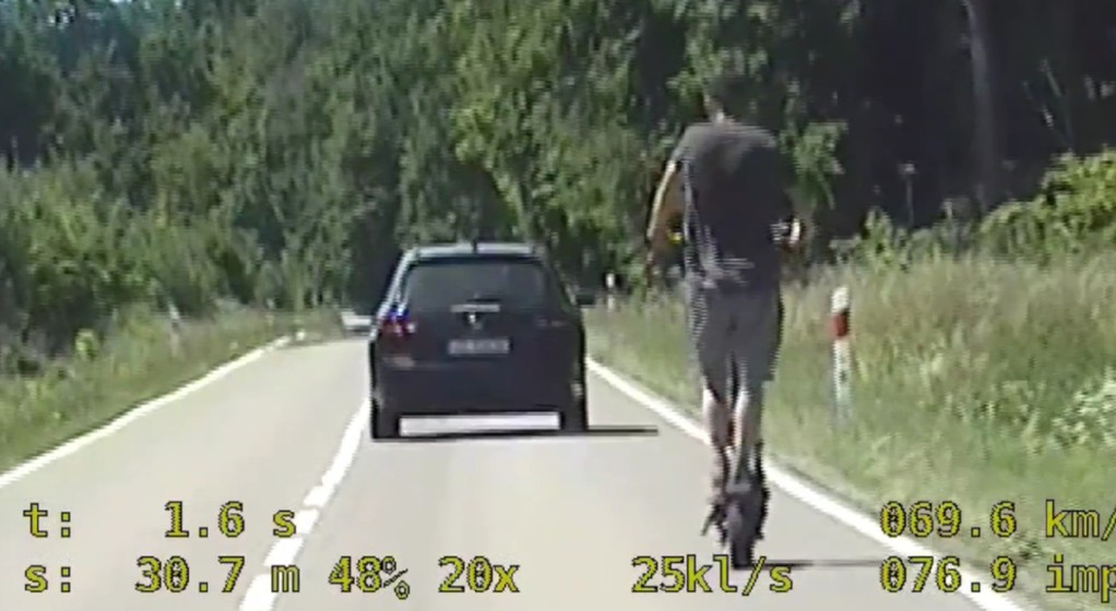 Jechał 70 m na godz. na hulajnodze elektrycznej