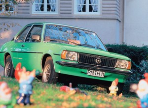 Opel Ascona B - z domatora sportowiec