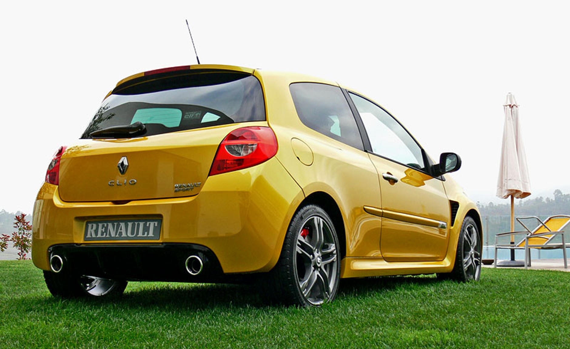 Clio Renault Sport – pierwsze wrażenia z toru
