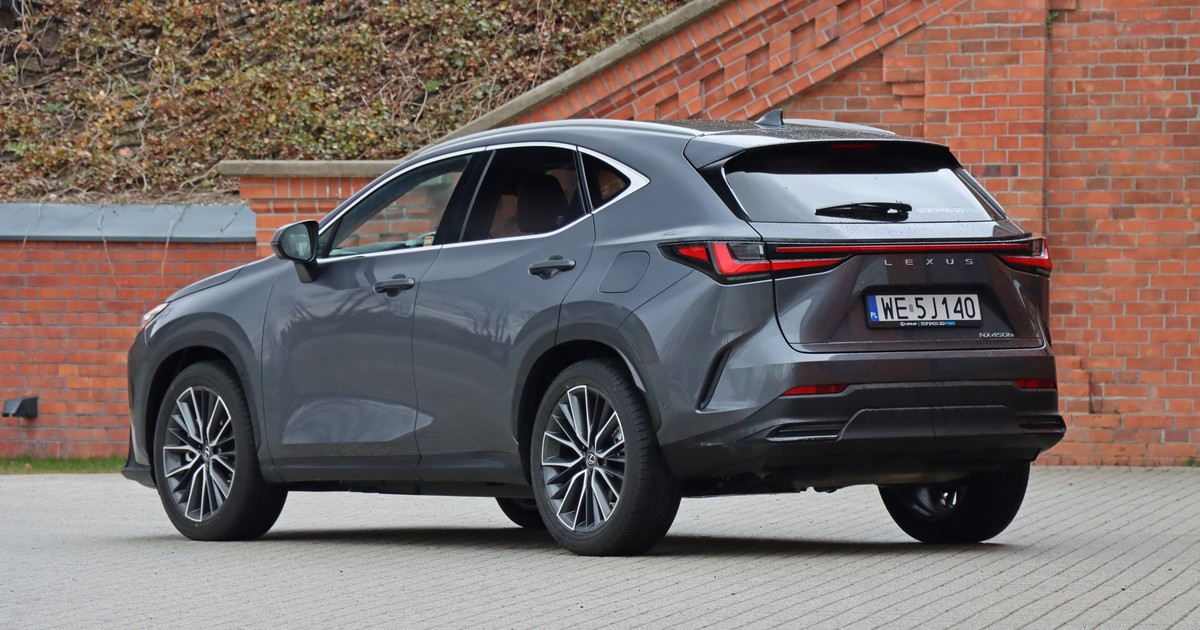 Lexus NX 450h+
