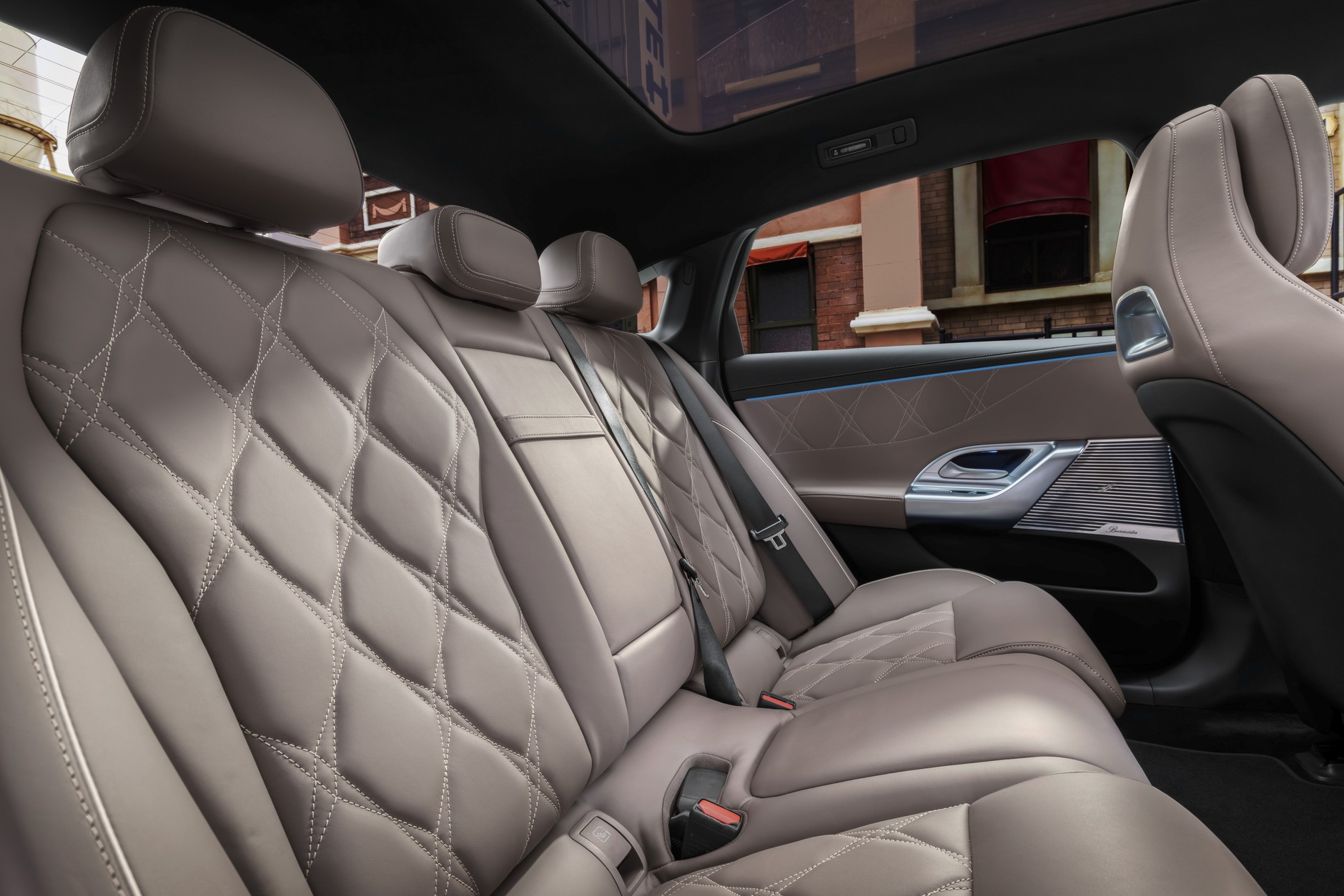 Mercedes‑Benz Klasy C 400 4MATIC 2026