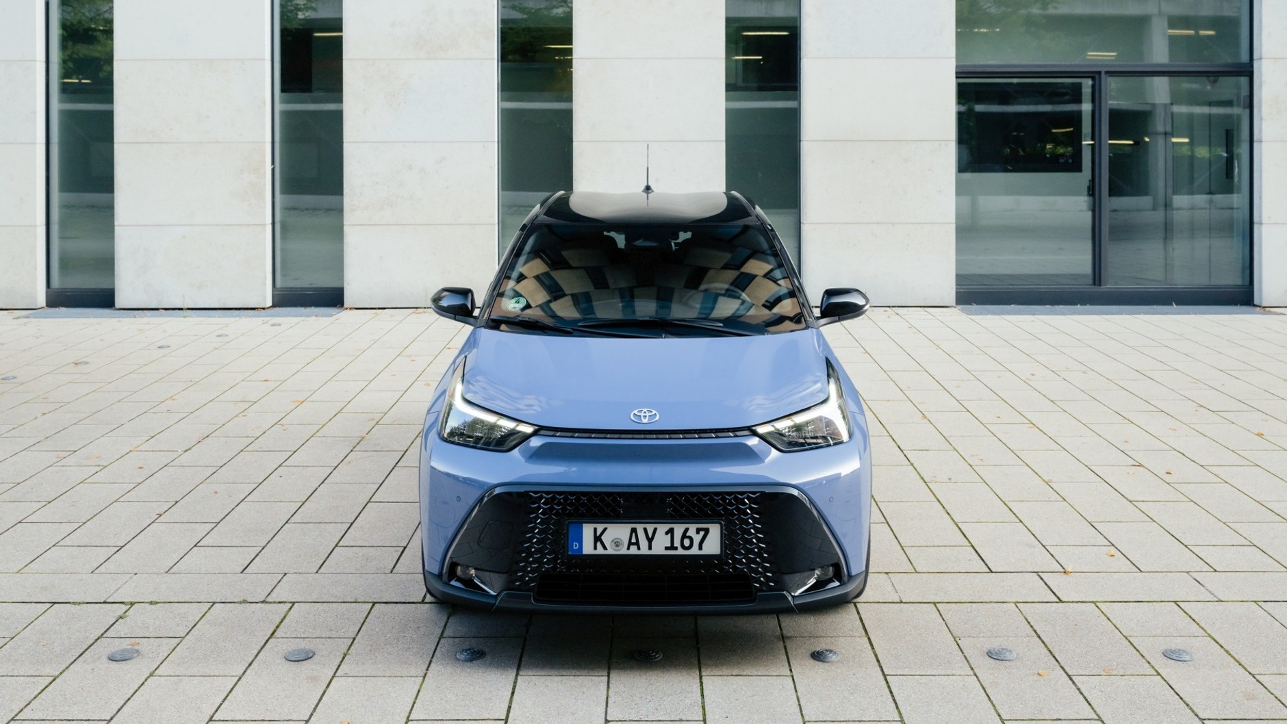 Hybrydowa Toyota Aygo X