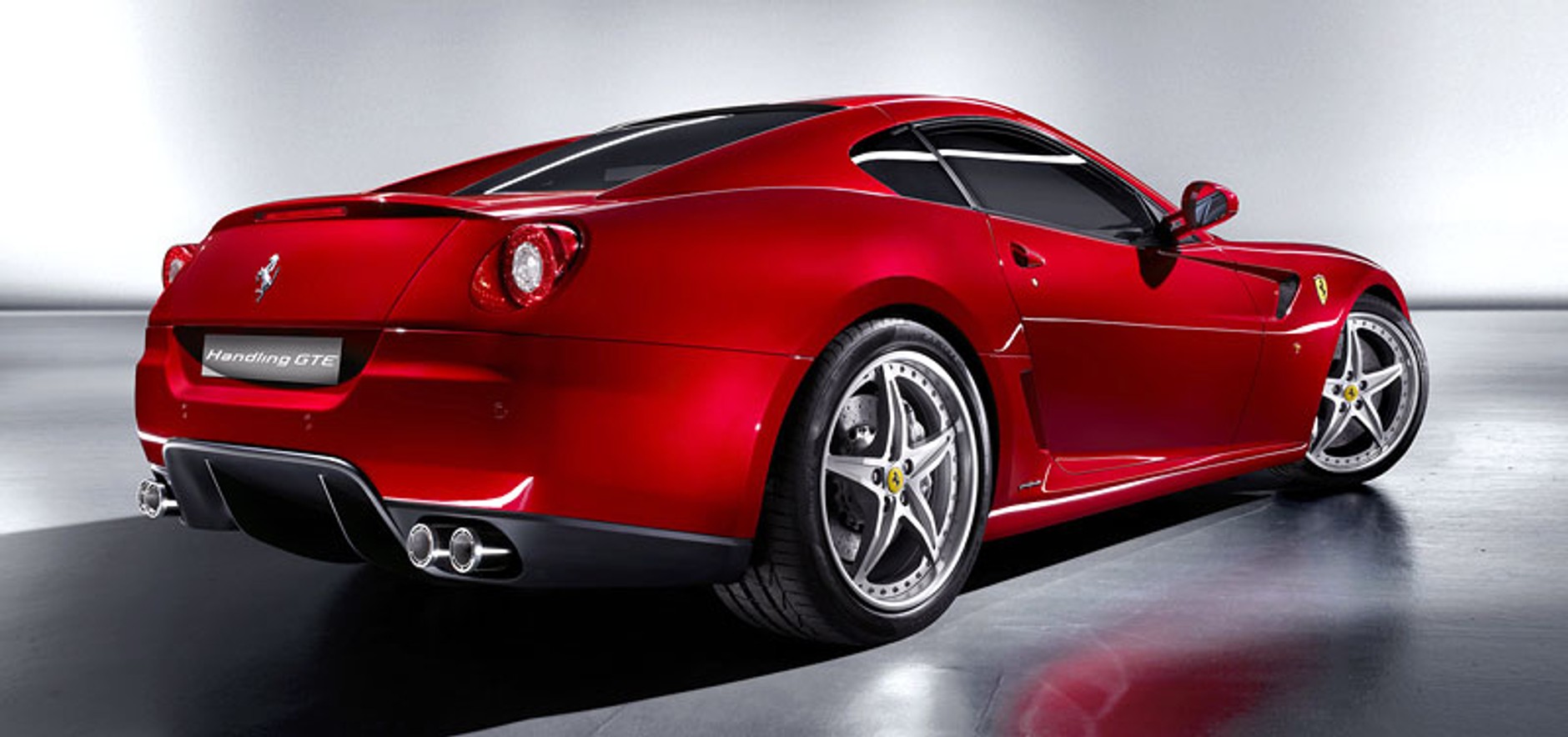 Genewa 2009: Ferrari 599 GTB Fiorano HGTE i 599 XX