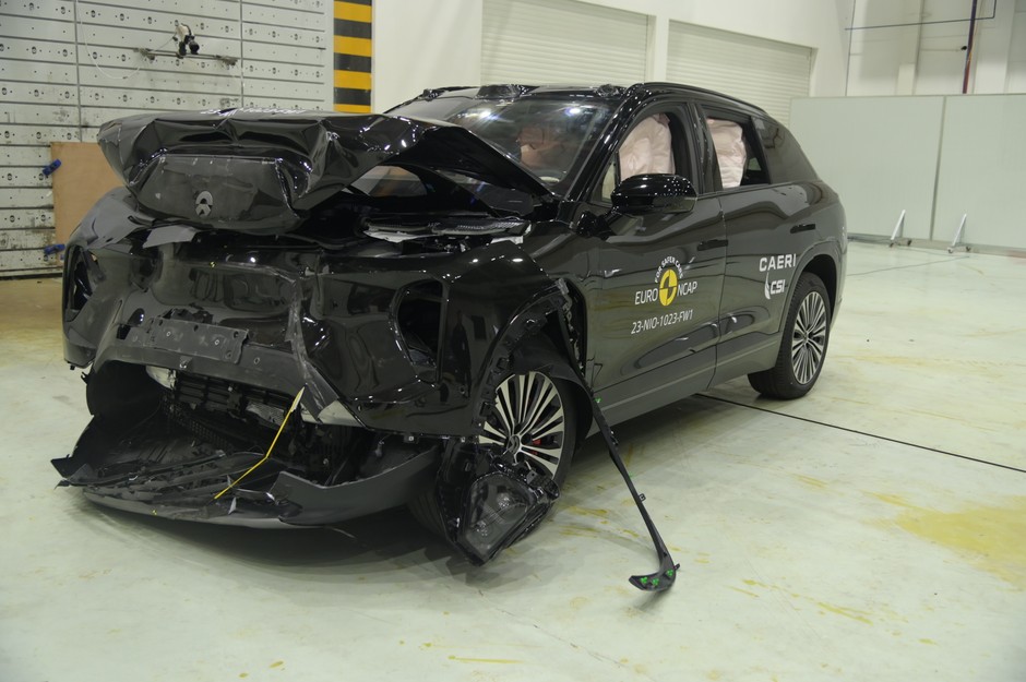 Crash-test: NIO EL7