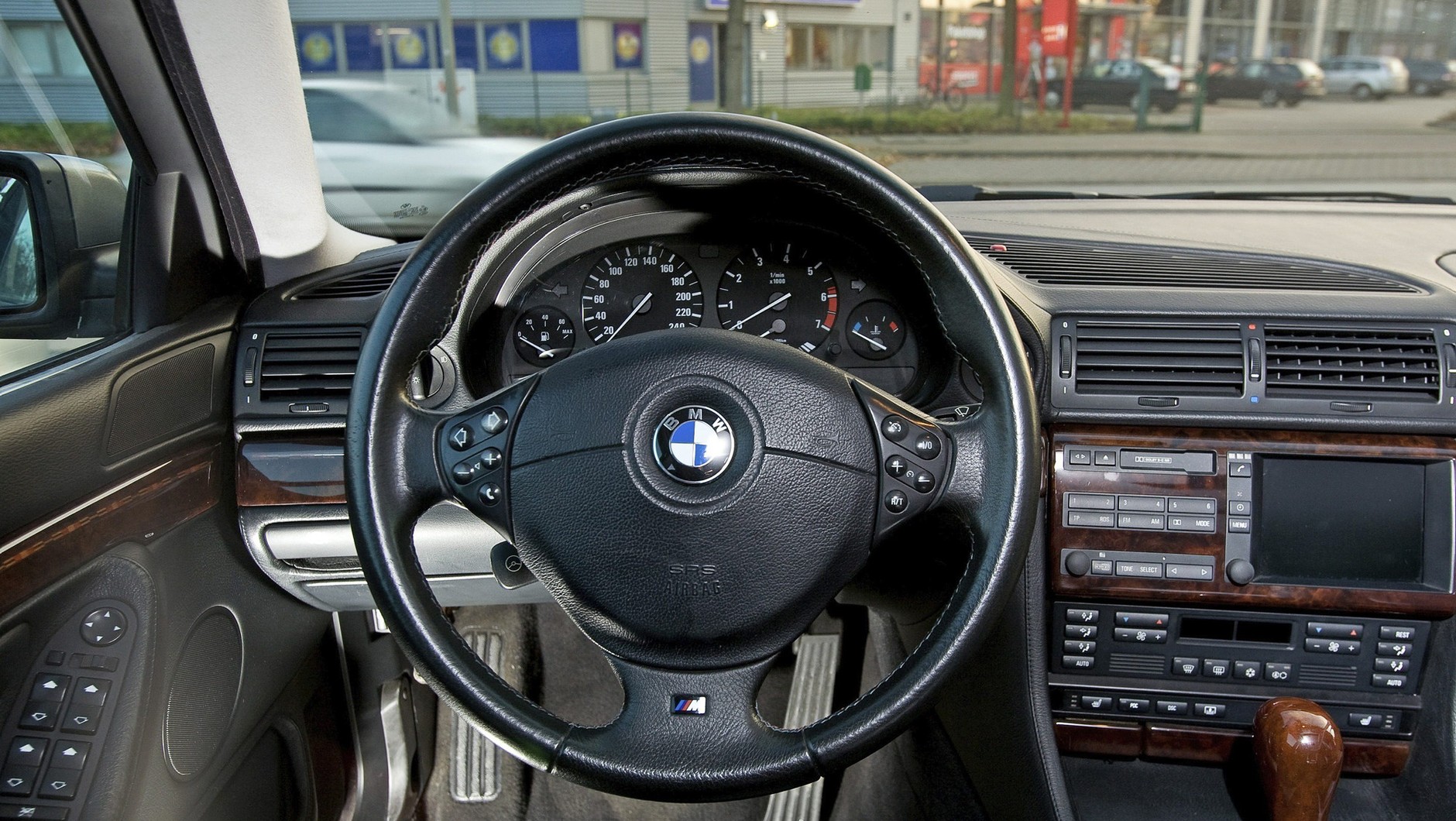 BMW serii 7 E38 (1994-2001)