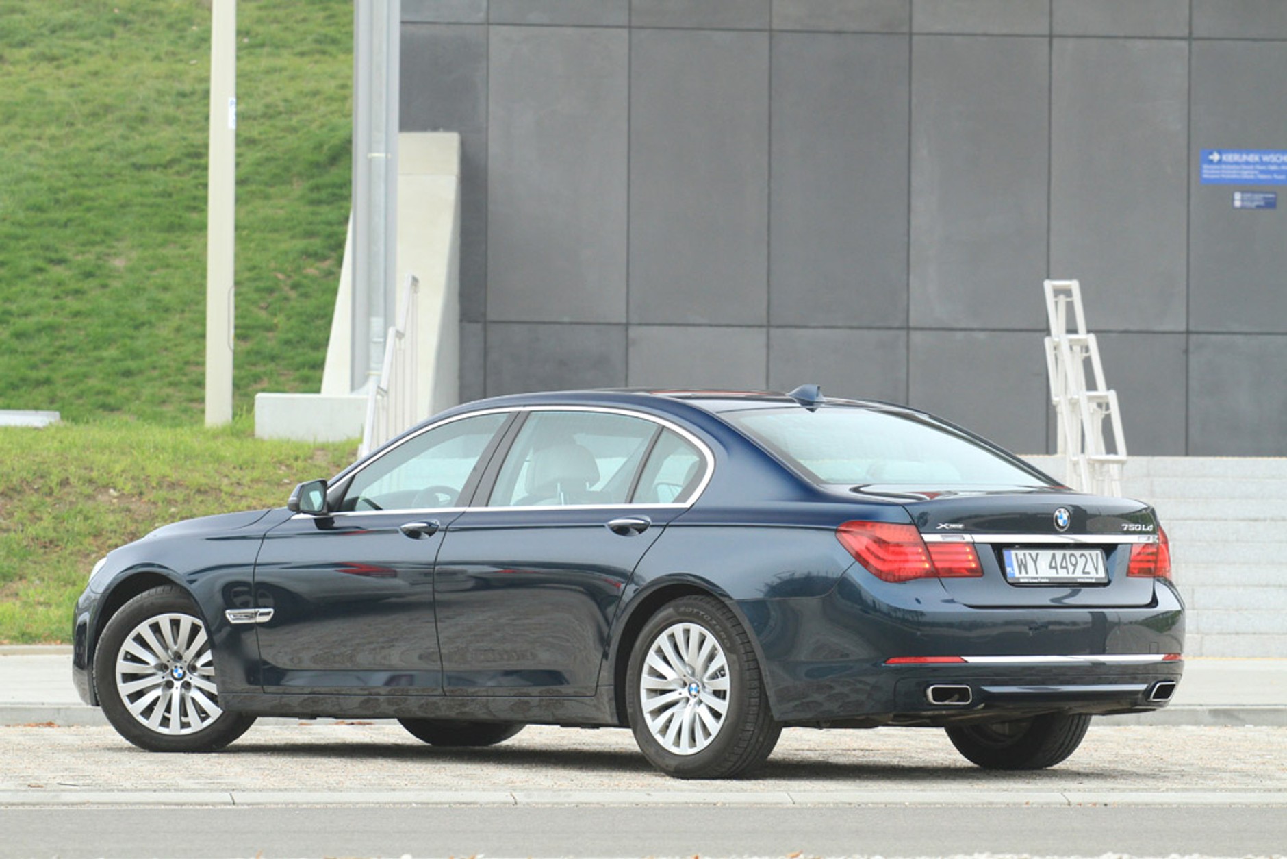 Test BMW 750Ld XDrive: komfortowa limuzyna