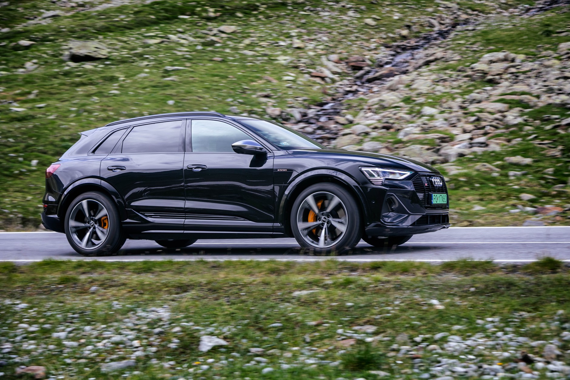 Elektromobilność Alpy Audi e-Tron S Audi e-Tron GT Porsche Taycan