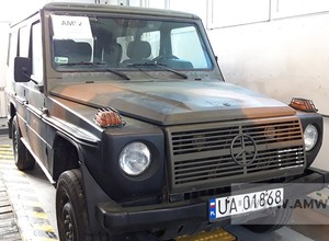 Używane auta prosto z wojska: Honker, Mercedes Klasy G i Opel Vectra Elegance