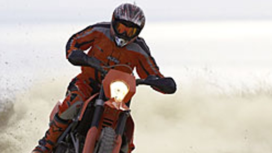 KTM 690 Enduro: pierwsza pomarańczowa nowość na rok 2008