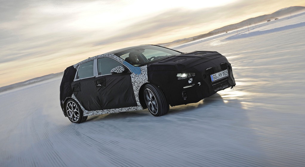 Hyundai i30 N podczas testów w Szwecji