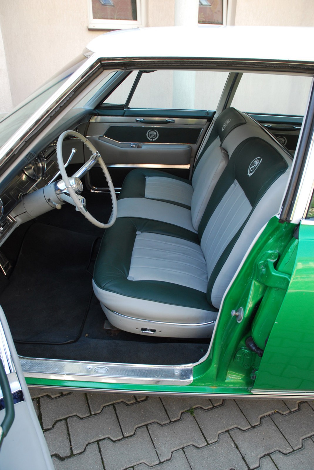 Cadillac Fleetwood Braugham: minimalizm nie istnieje