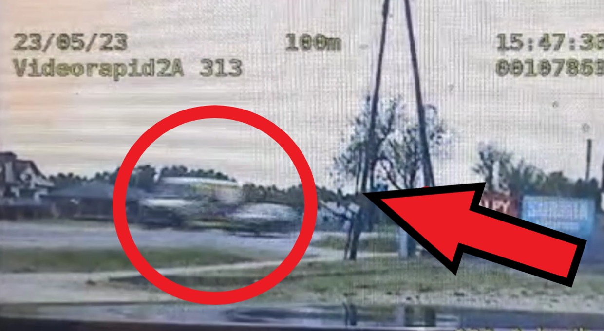 21-latka wyprzedzała karetkę na przejściu dla pieszych [WIDEO]