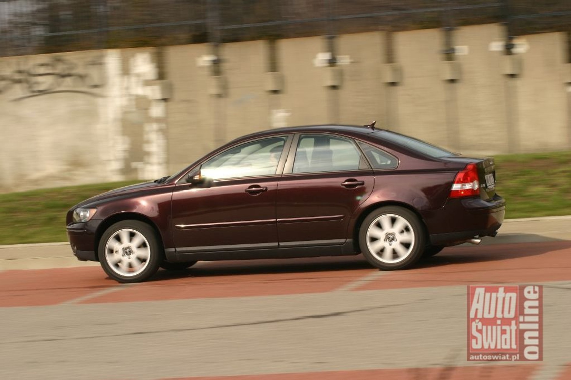 Volvo S40