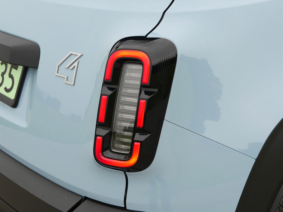 Renault 4 E-tech