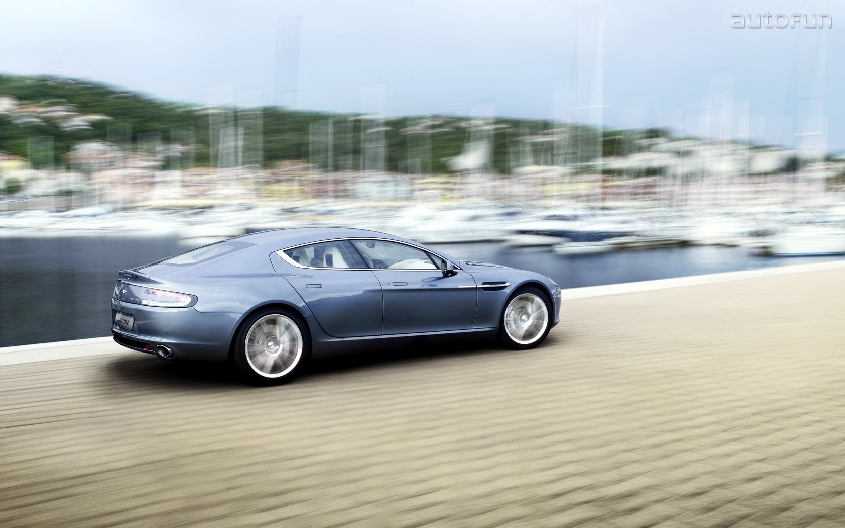 Aston Martin Rapide