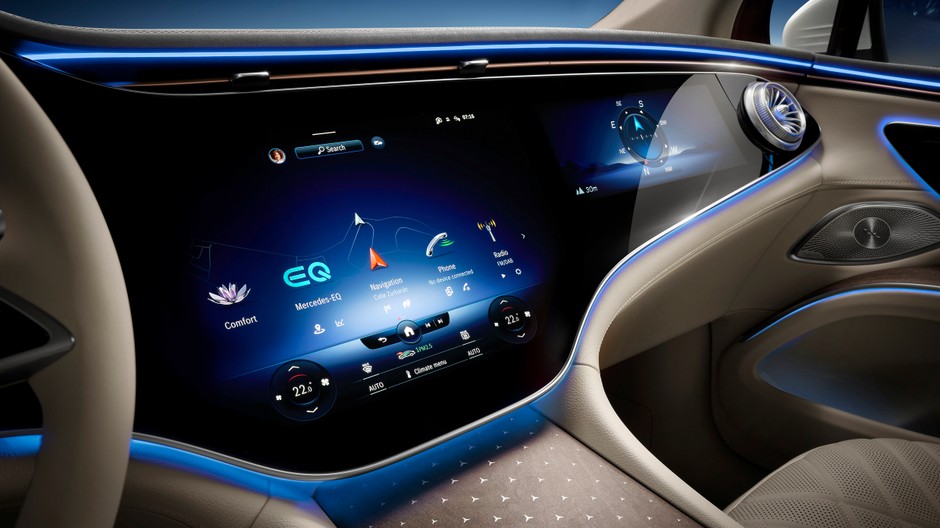 Mercedes EQS SUV
