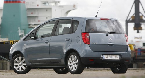 Mitsubishi Colt młodszy brat Lancera