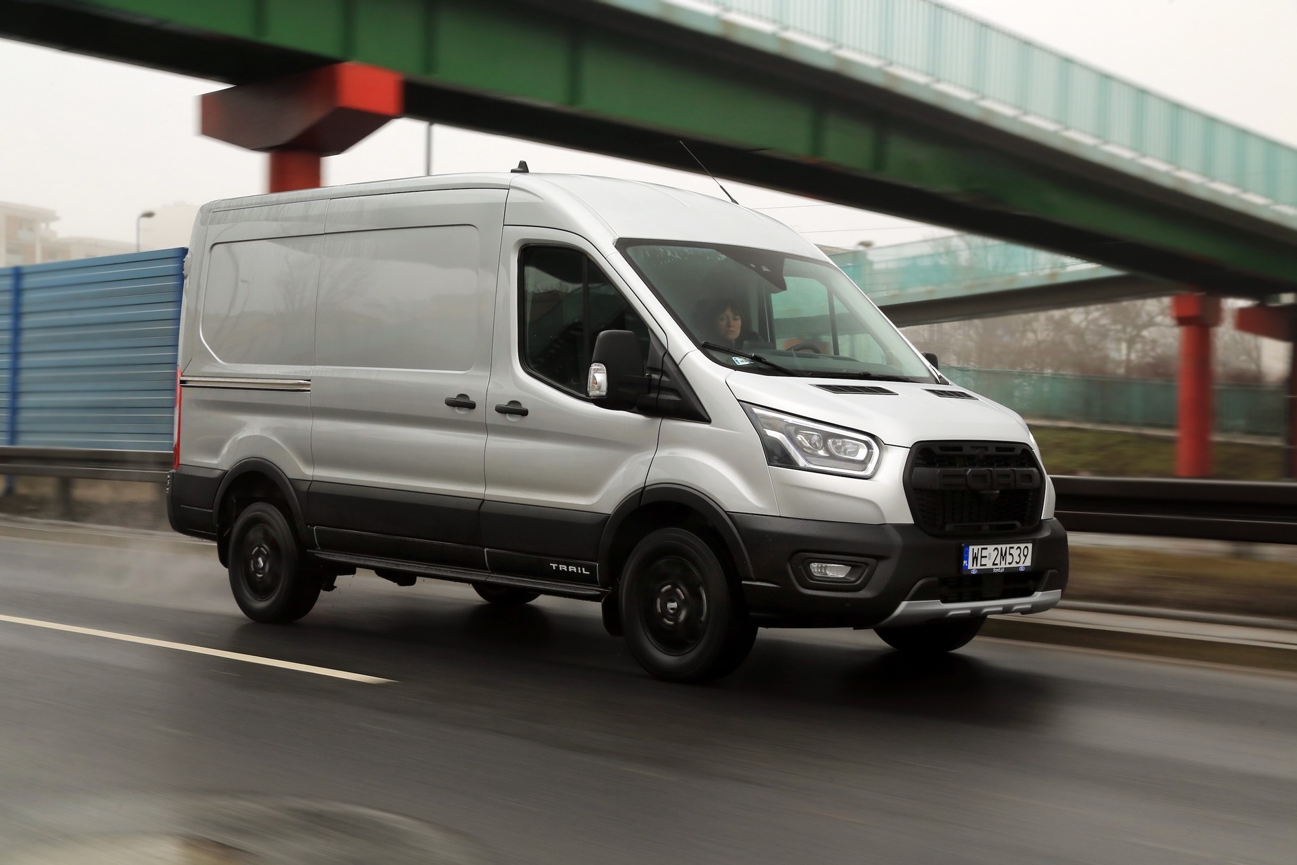 Ford Transit 350 L3H2 2.0 170 KM AWD Trail