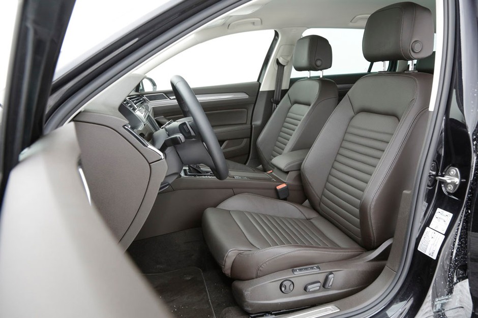 Volkswagen Passat Alltrack - płać i szpanuj na... asfalcie