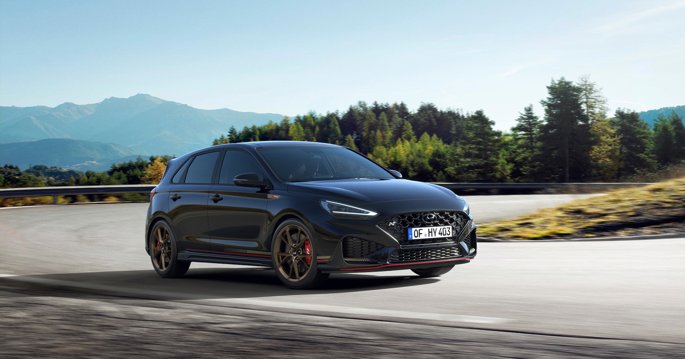 Hyundaii30NDrive-NLimitedEdition(HB)(2)