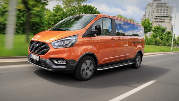 Ford Tourneo Custom Active 2.0 EcoBlue 2021