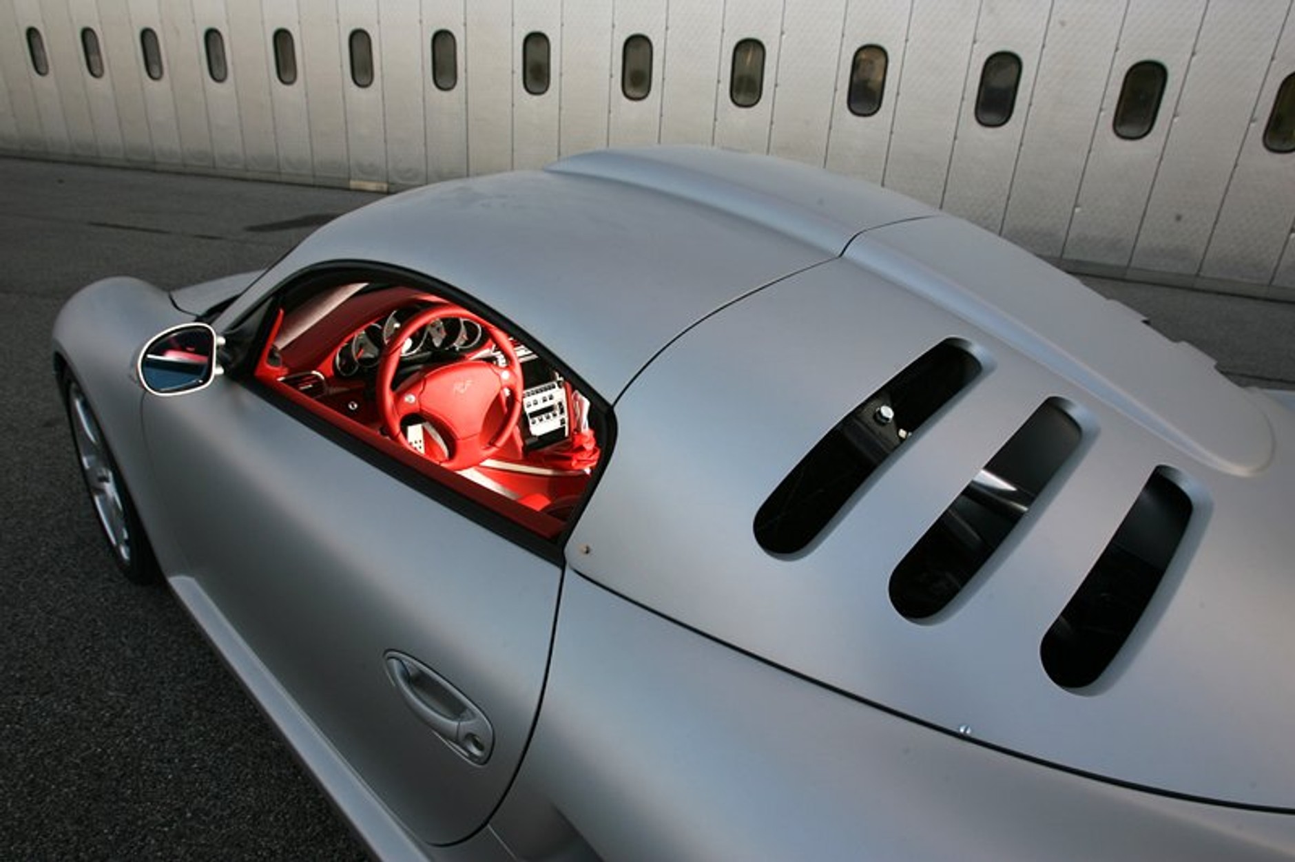 Ruf CTR 3: nowy sportowiec z 700 końmi