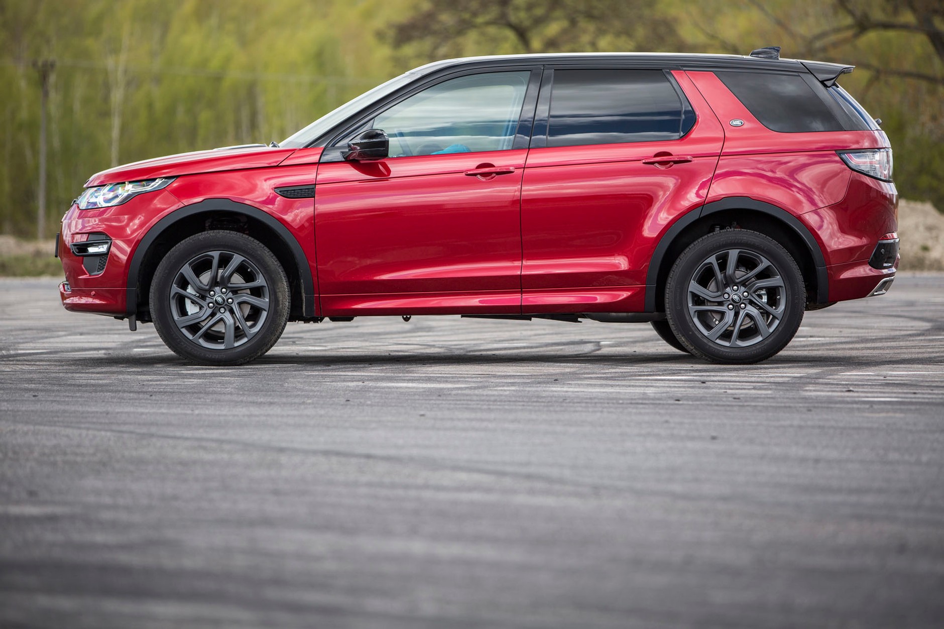 Land Rover Discovery Sport Si4 - styl, komfort i dużo miejsca