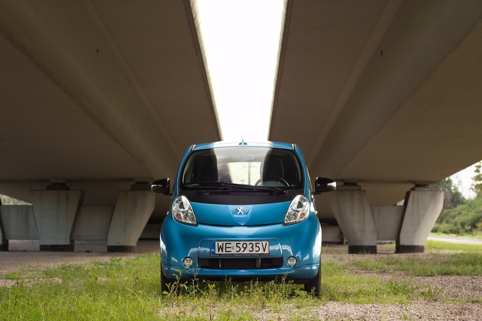 Peugeot iOn – uzależniony od elektryczności