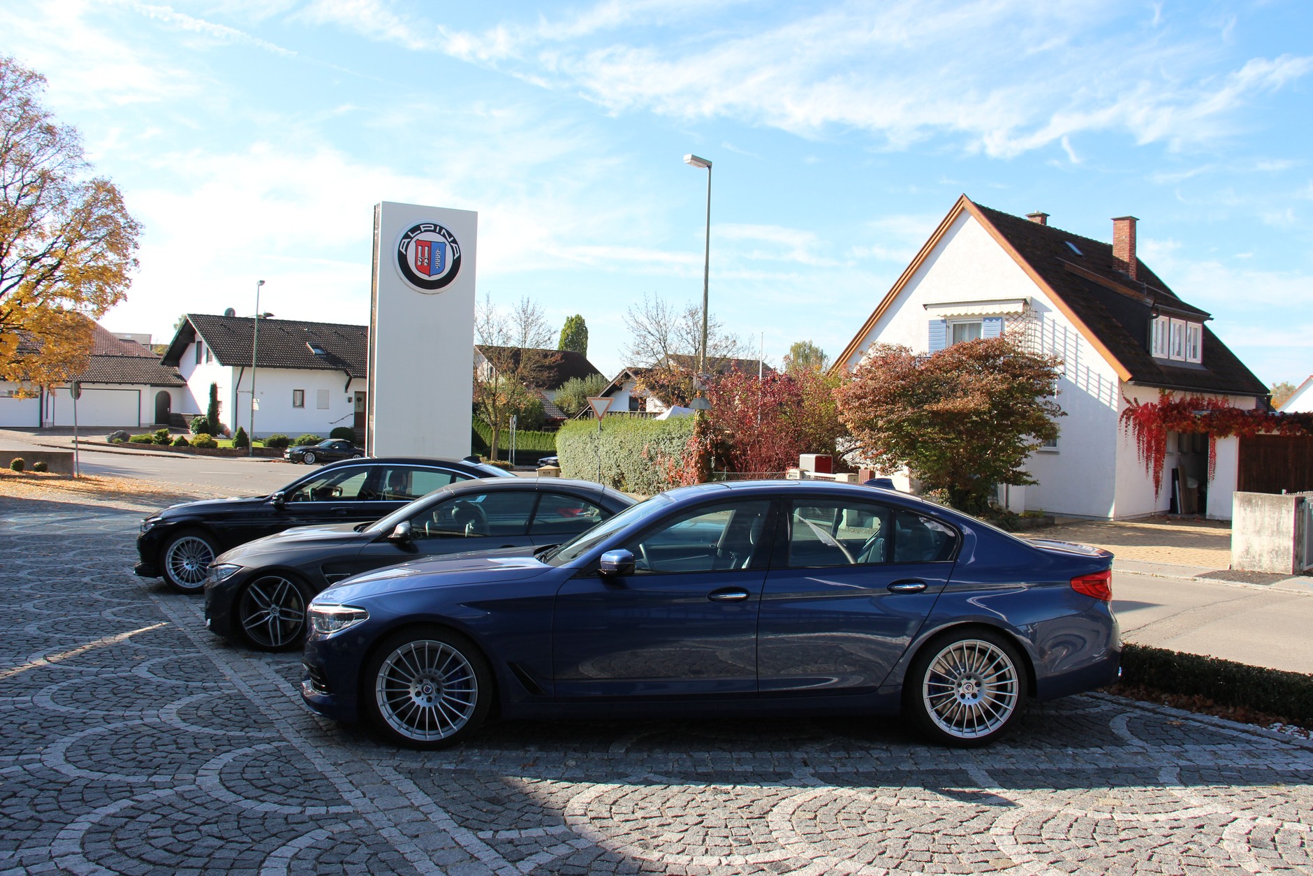 Alpina - siedzieba firmy