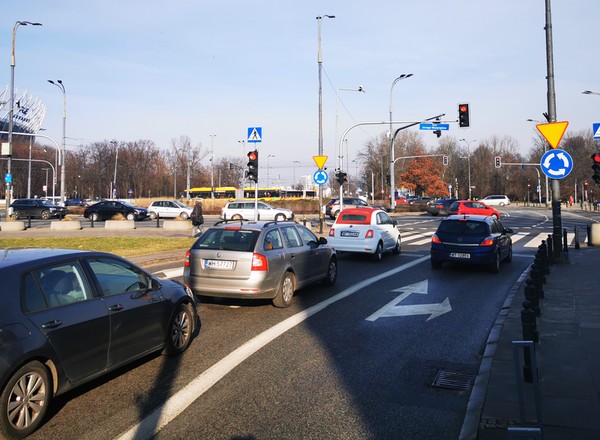 Kolejny raz czuję się oszukany. I codziennie jest to samo. Nie rozumiemy, po co są kierunkowskazy