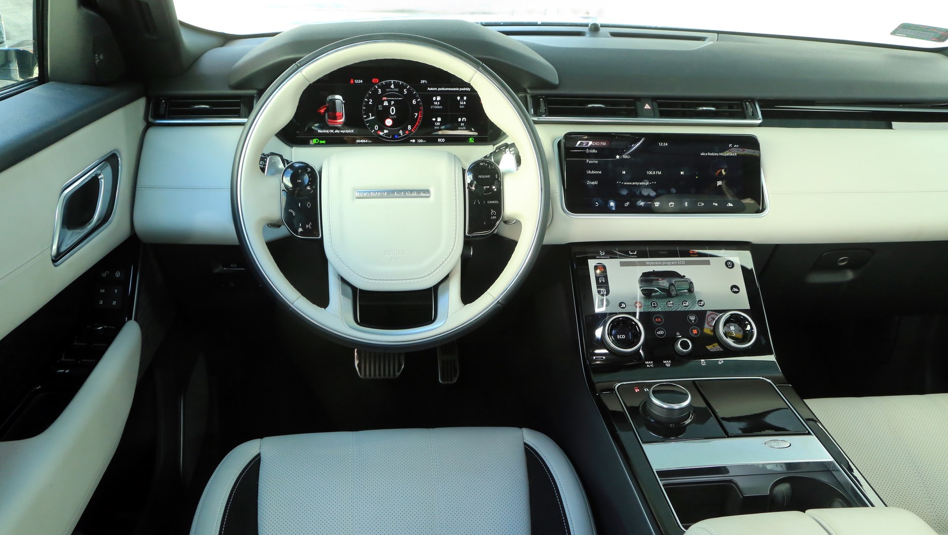 Range Rover Velar przed 2023 r.