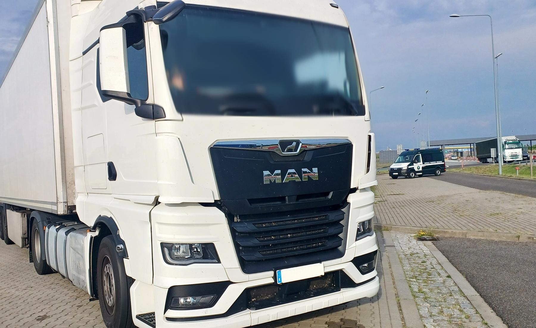 Ciężarówka zatrzymana przez łódzkich inspektorów