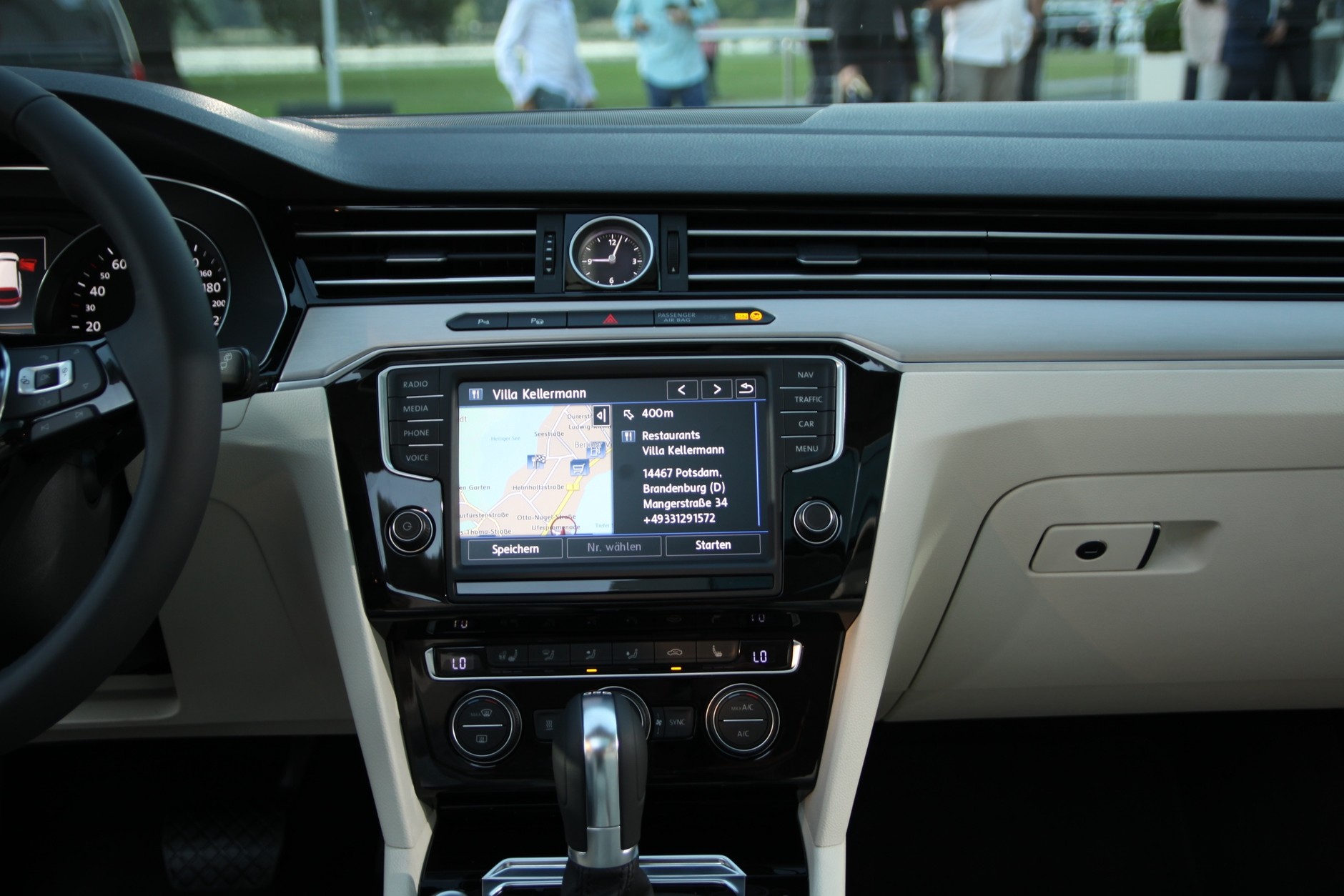 Volkswagen Passat B8 2014