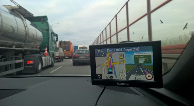 Test: Garmin nuvi 54 LM – dla tych, którzy nie omijają korków