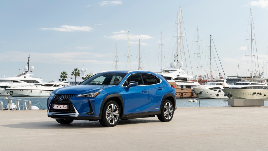 Lexus UX