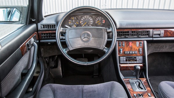 Mercedes 420 SEL W126