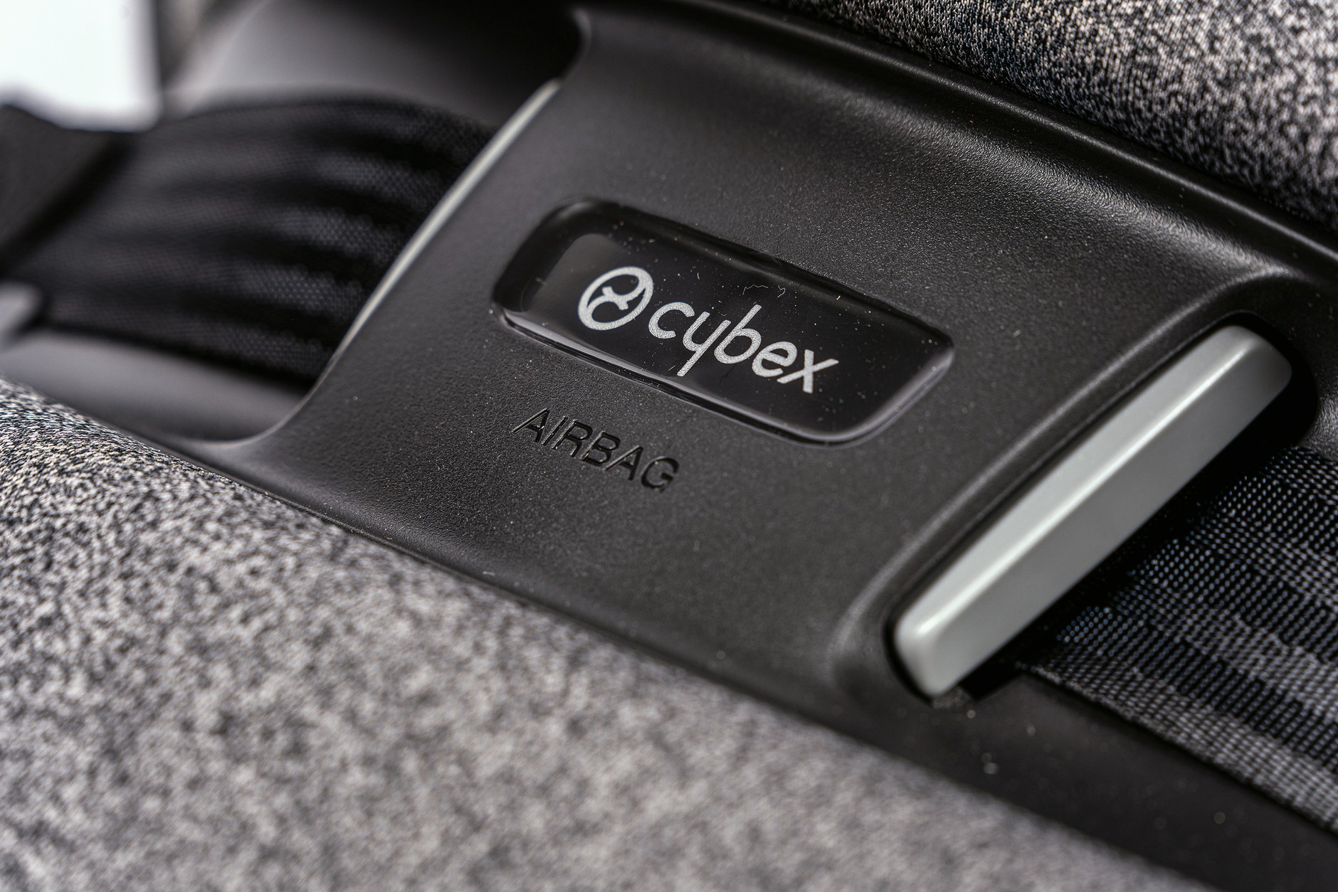 Cybex Anoris T: fotelik z wbudowaną poduszką powietrzną