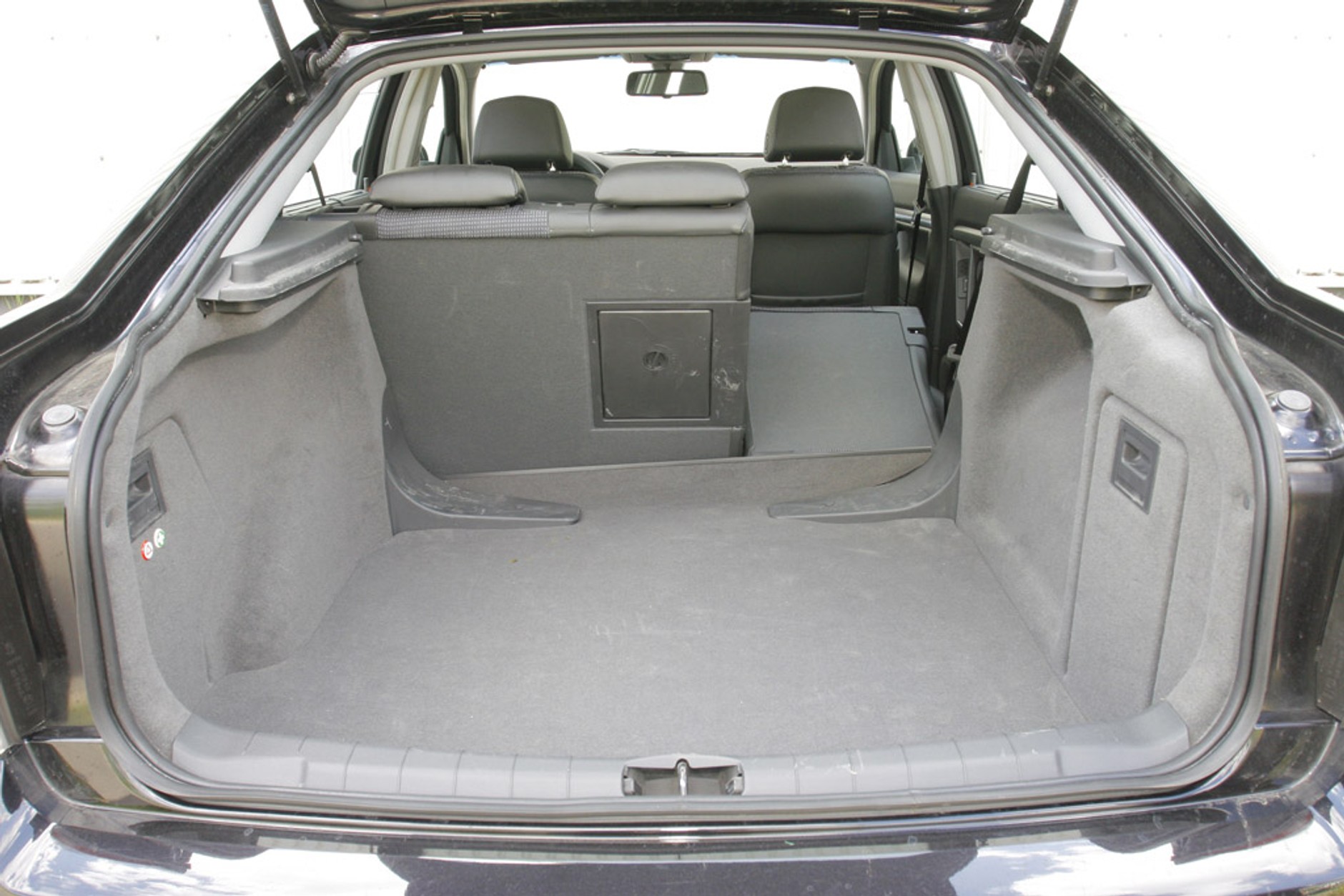 Poznaj największe wady i zalety Opla Vectra C