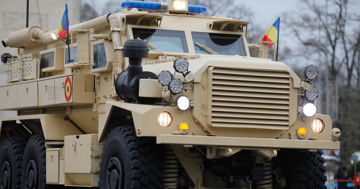 MRAP Cougar 4x4