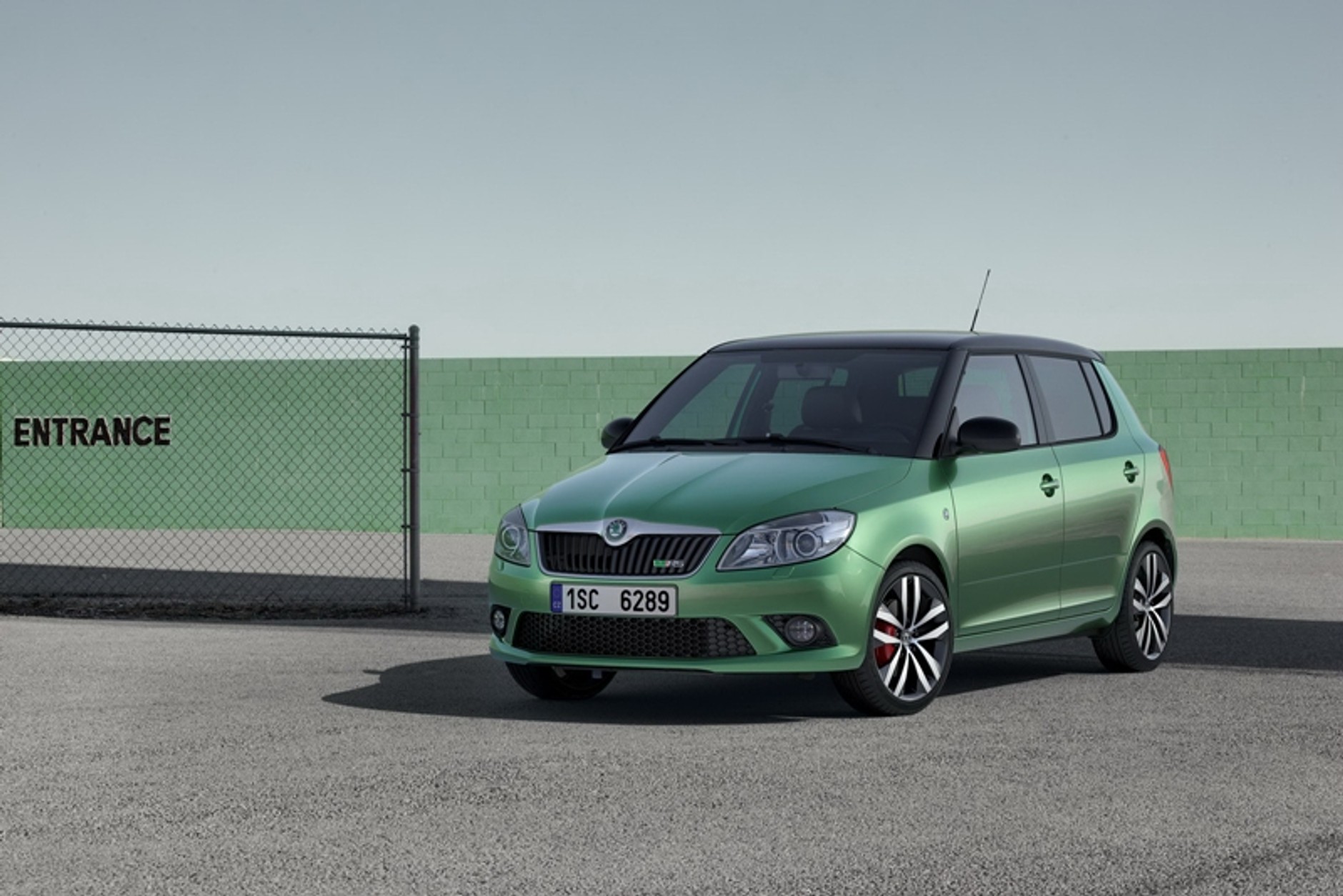 Skoda Fabia RS – rodzinne kombi z miejscem na 180 koni