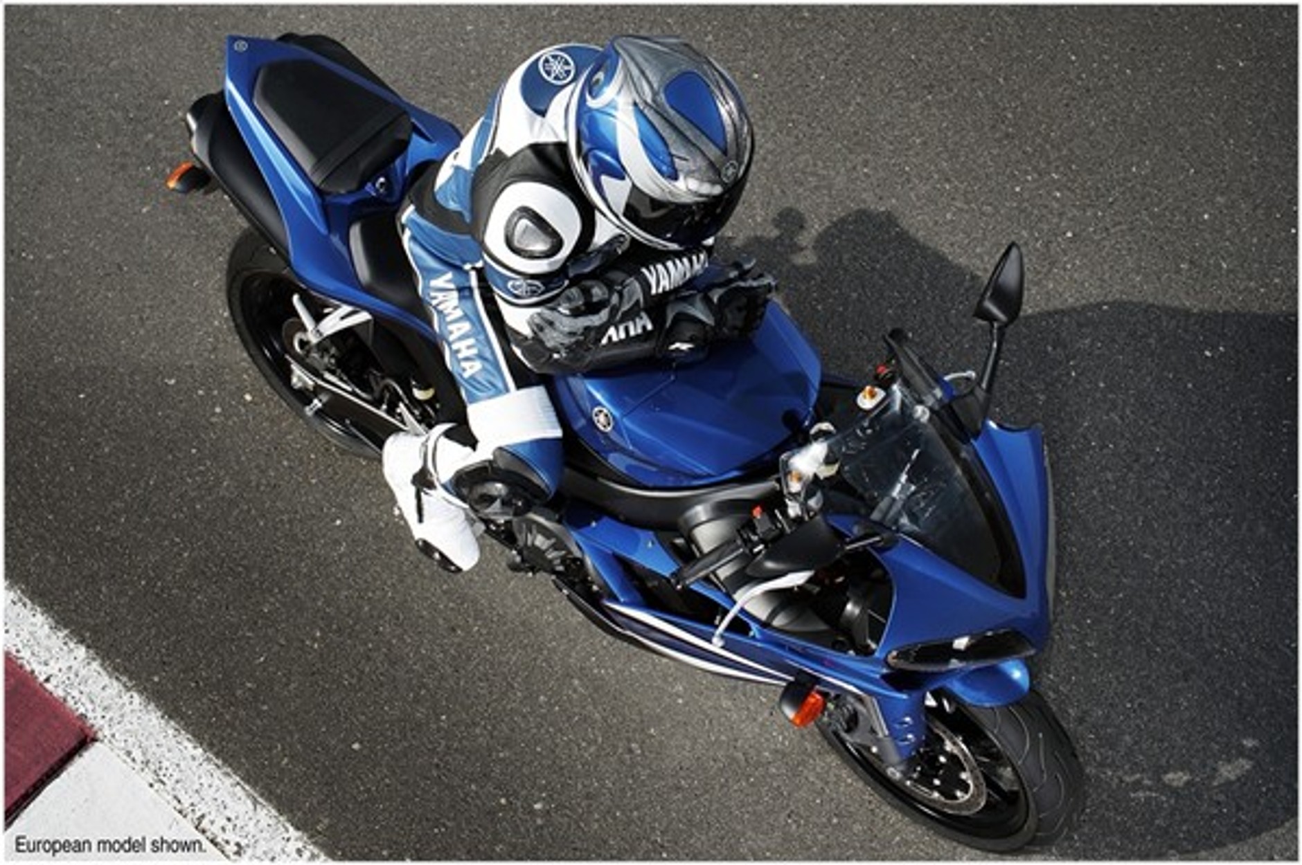 Yamaha YZF-R1 2007: bez kompromisu