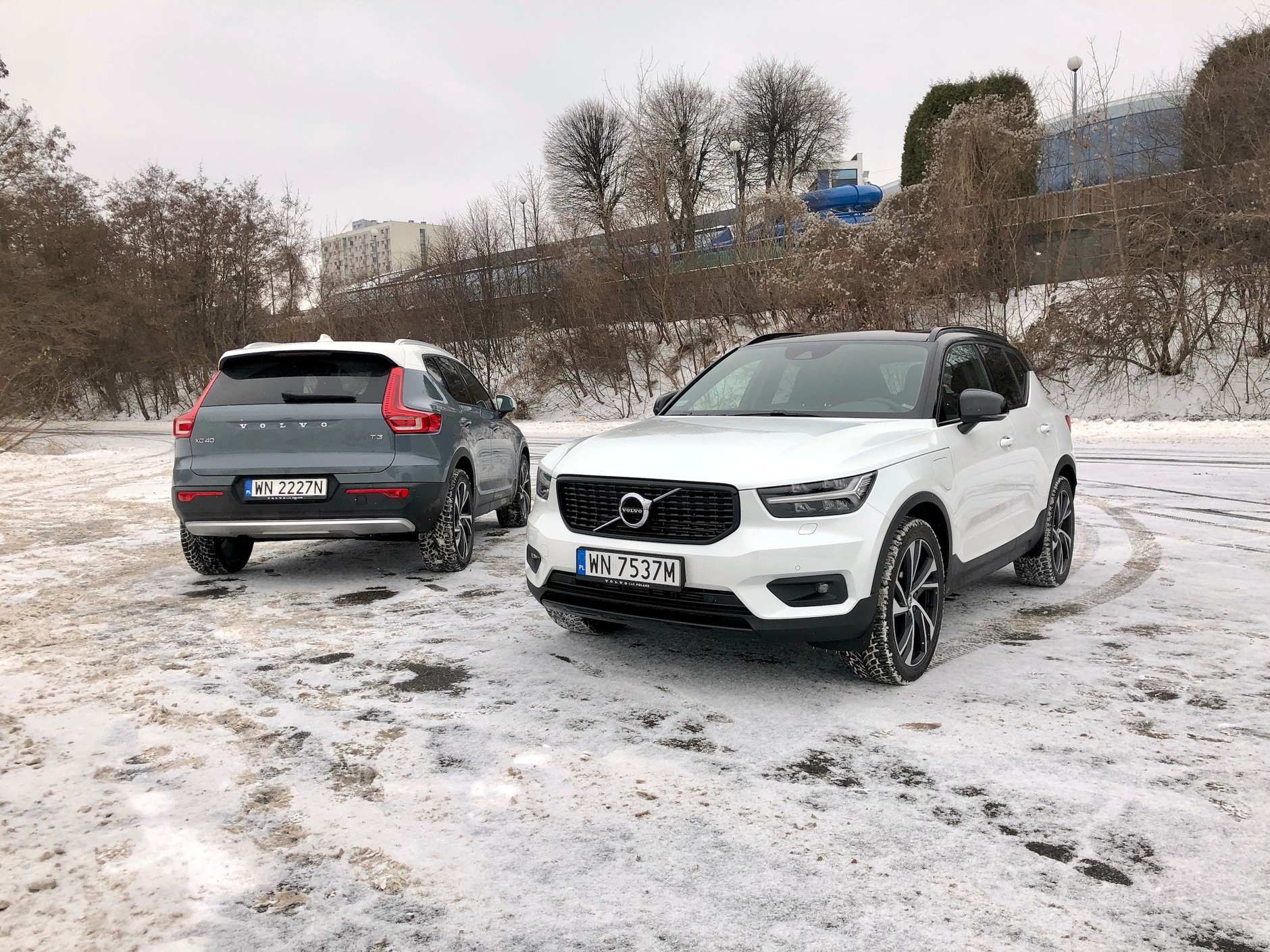 Volvo XC40 T3 i Volvo XC40 T5 Recharge