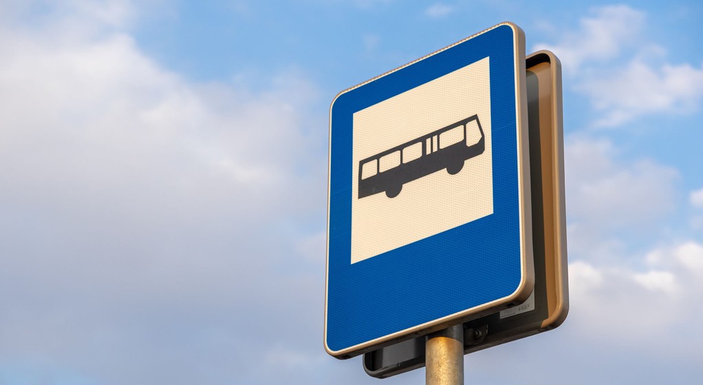 Znak D-15 (przystanek autobusowy)