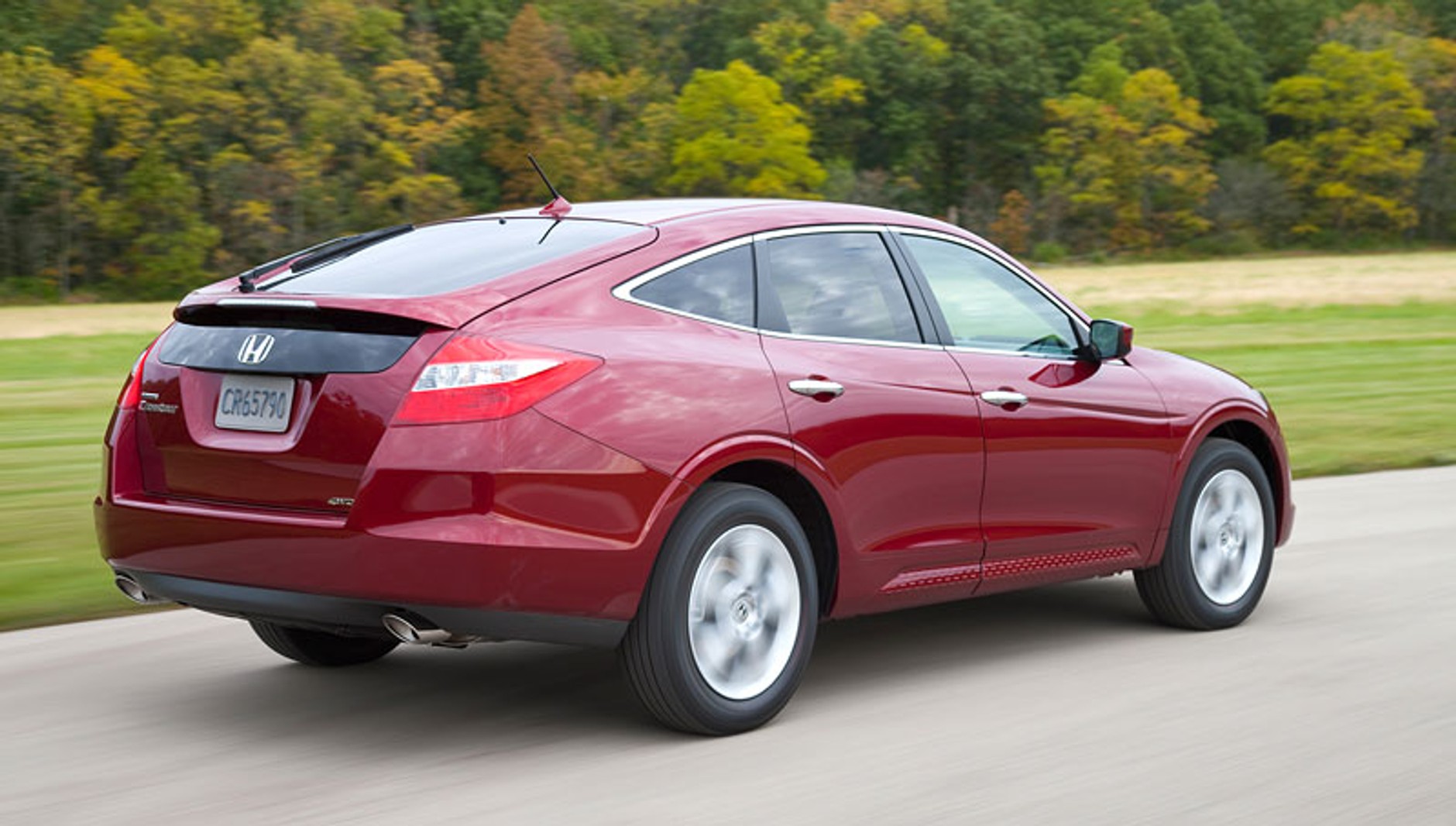 Honda Accord Crosstour: kolejny mikst liftbacka, coupé i SUV-a