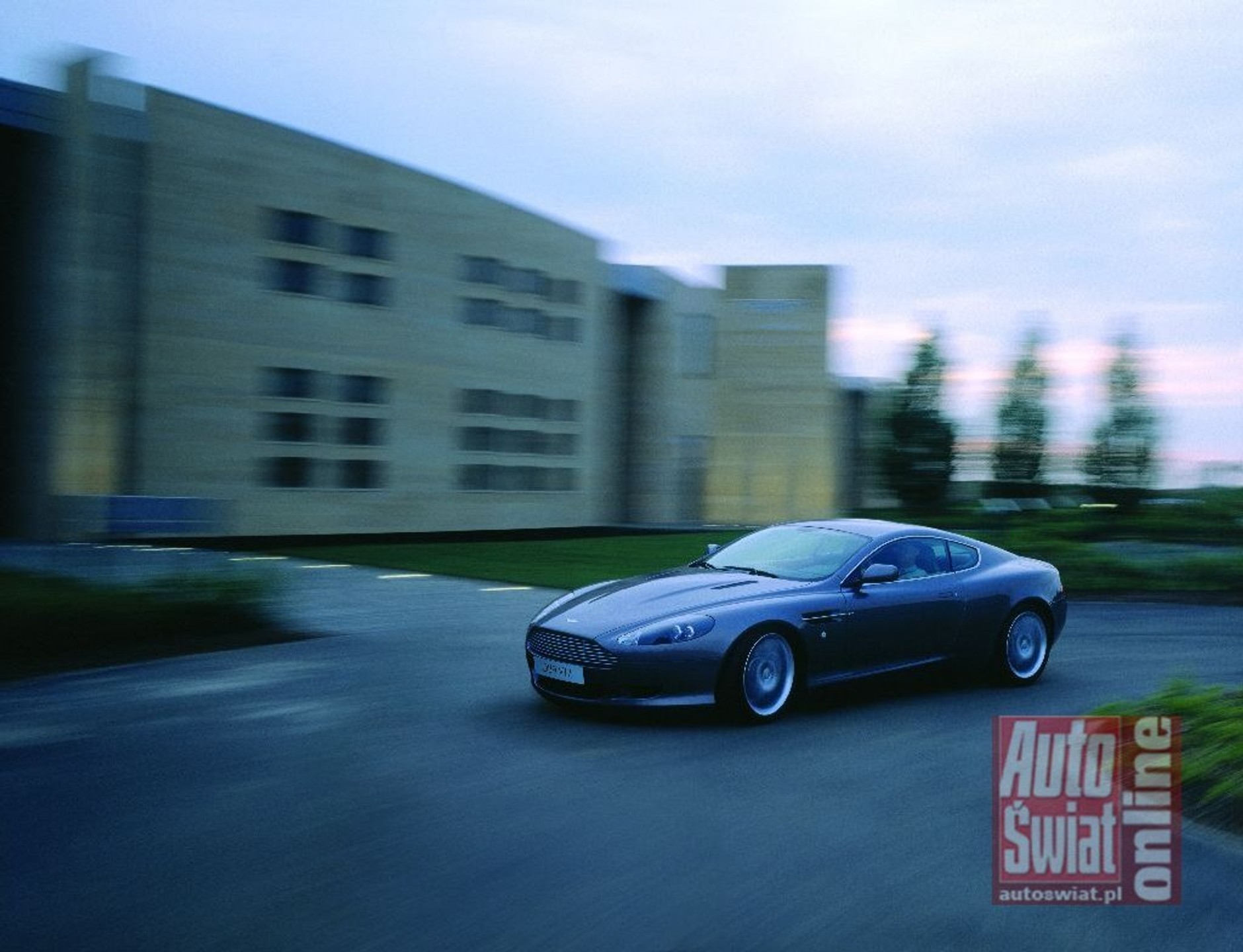 Aston Martin DB9